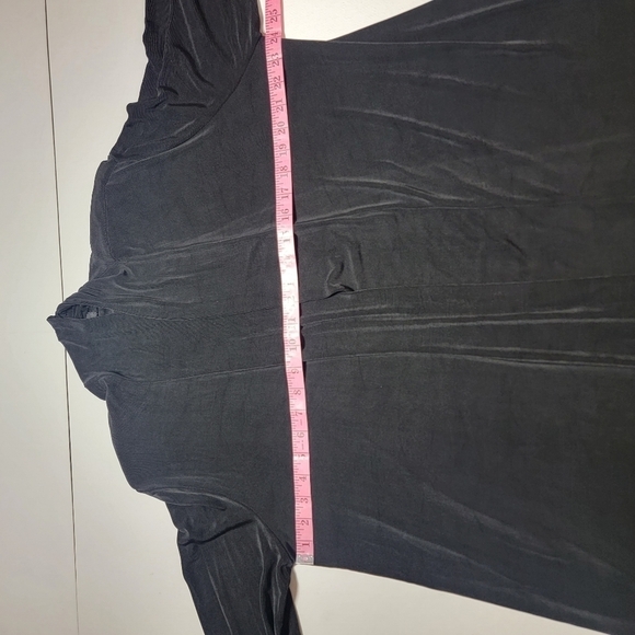 Vikki Vi size OX black long cover up. Open in front - Picture 6 of 10